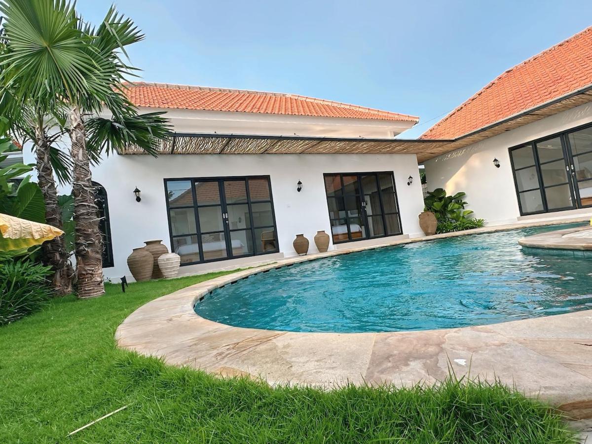 Amerta Villa Seminyak Exterior foto